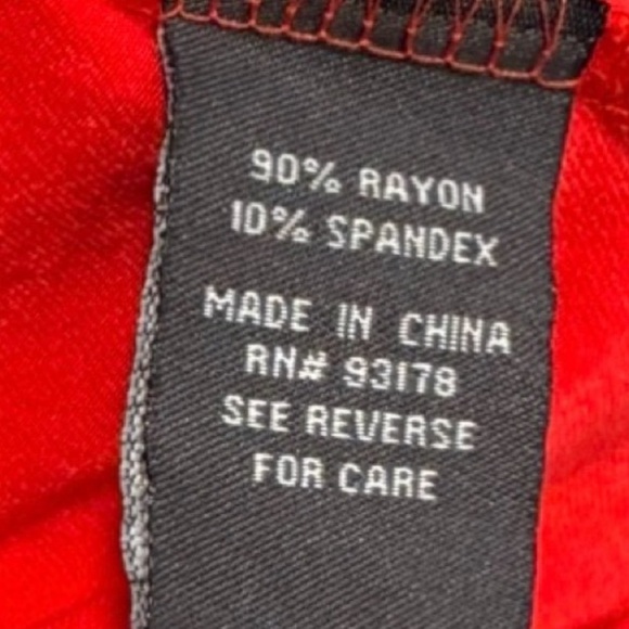 NWOT CHELSEA & THEODORE Vibrant Red 3/4 Tie Sleeve Low Back Blouse Small - Picture 6 of 8